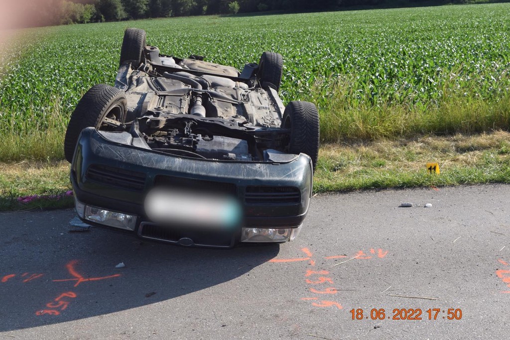 Smrteľná nehoda pri Revúcej.