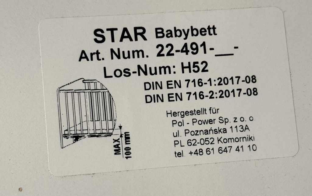 SOI varuje pred nebezpečnou detskou postieľkou. 