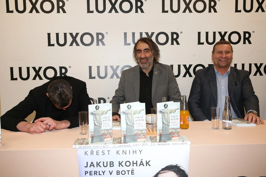 Martin Fenin na krste knihy Jakuba Koháka