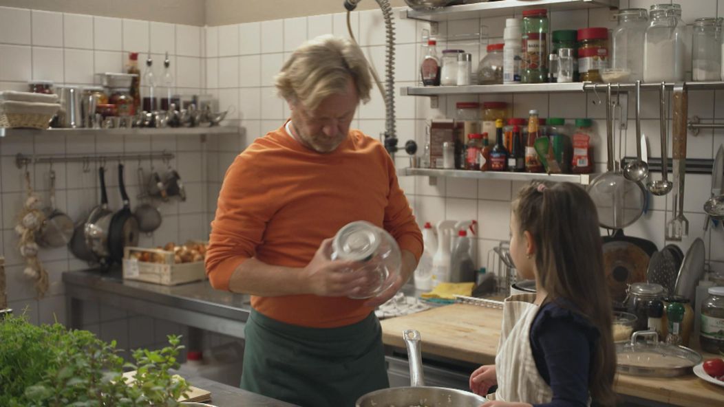 Hanka (Larisa Mižigar) sa popálila