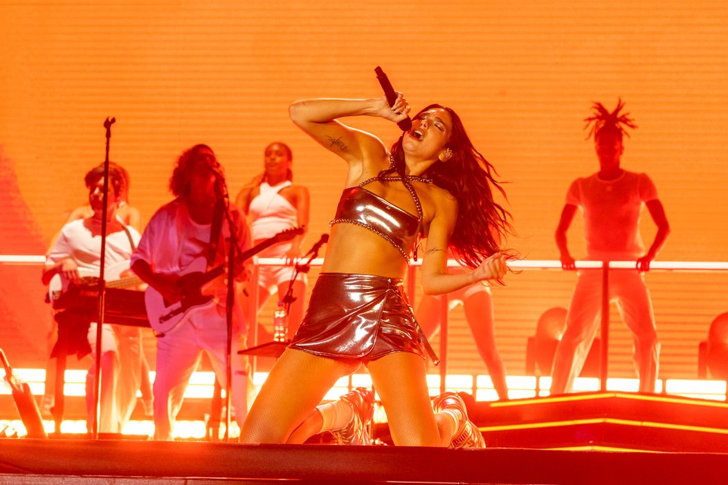 LOVESTREAM festival - Dua Lipa