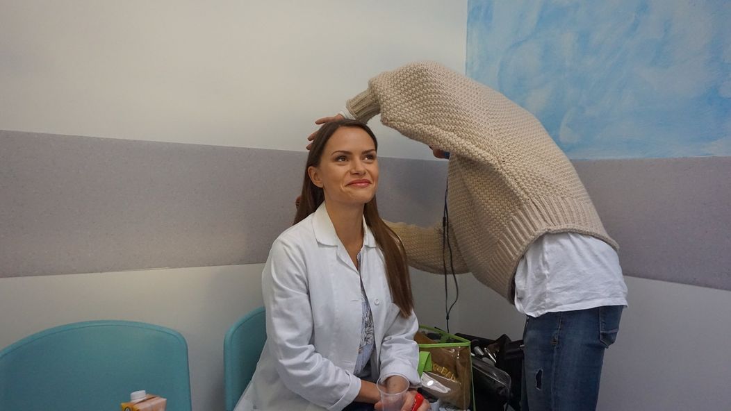 Kristína Kanátová a Juraj Bača na nakrúcaní