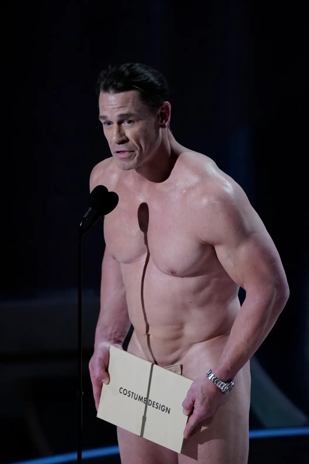 John Cena (takmer) nahý na Oscaroch