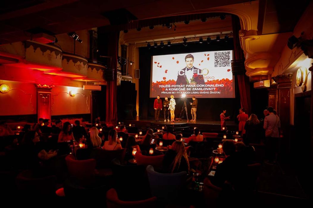 Slávnosté premietanie finále Ruže pre nevestu Česko
