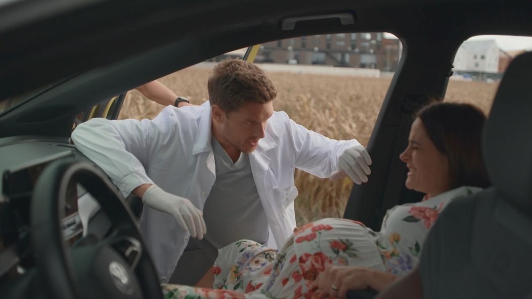 Natália Hatalová ako mladá rodička v seriáli Mama na prenájom