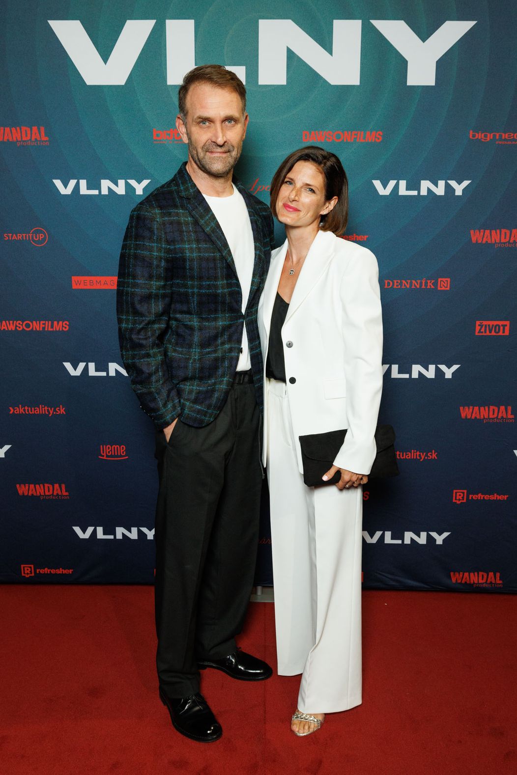 Slávnostná premiéra filmu Vlny