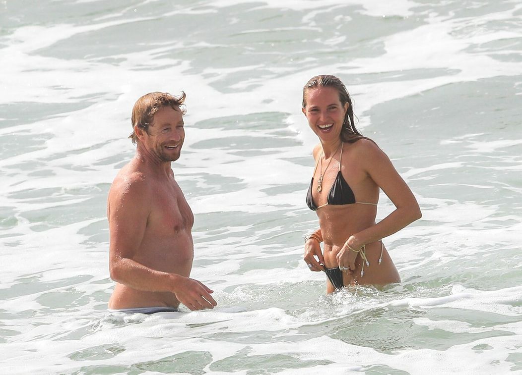 Simon Baker s novou láskou