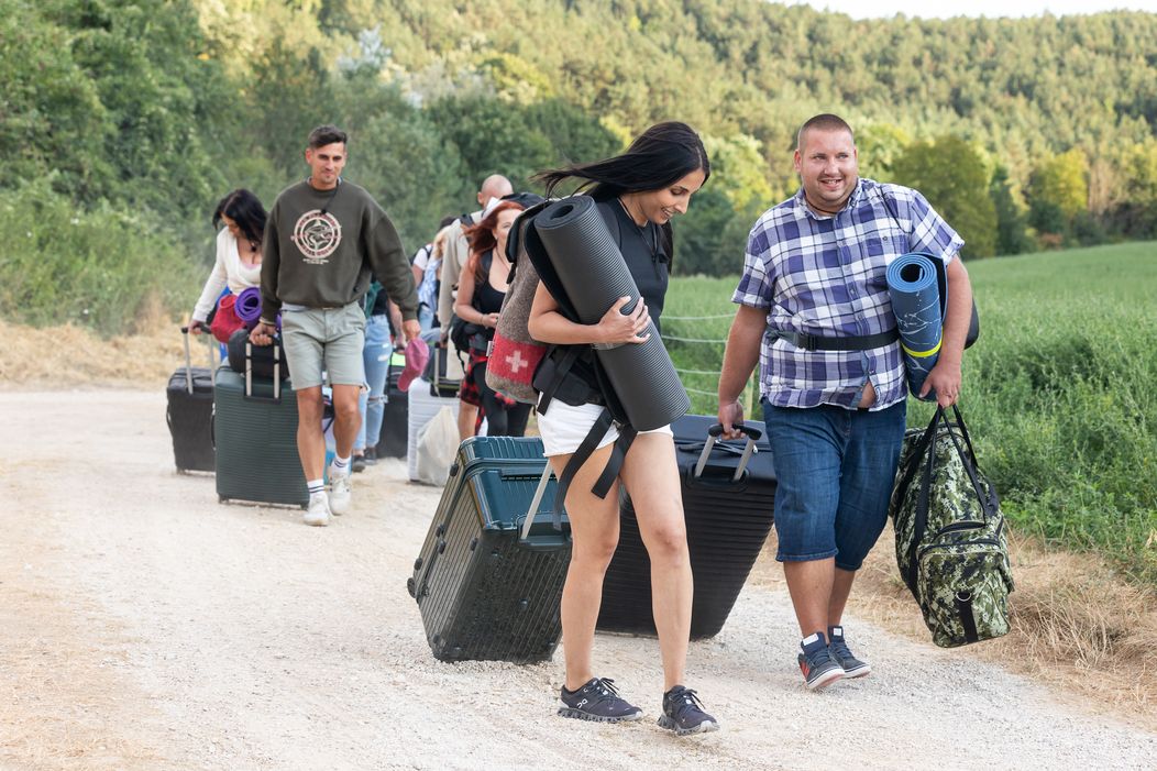 Zábery z prvého dňa na statku v 16. sérii