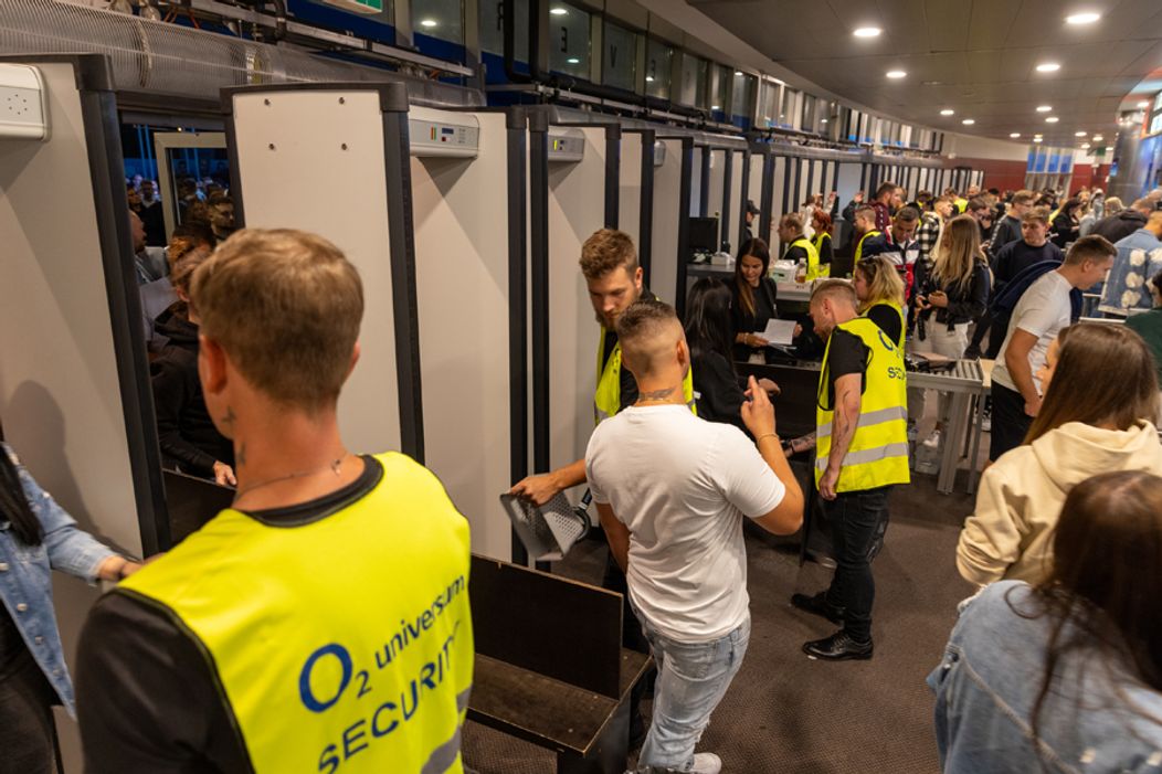 Fanúšikovia Kontrafaktu v O2 Aréne