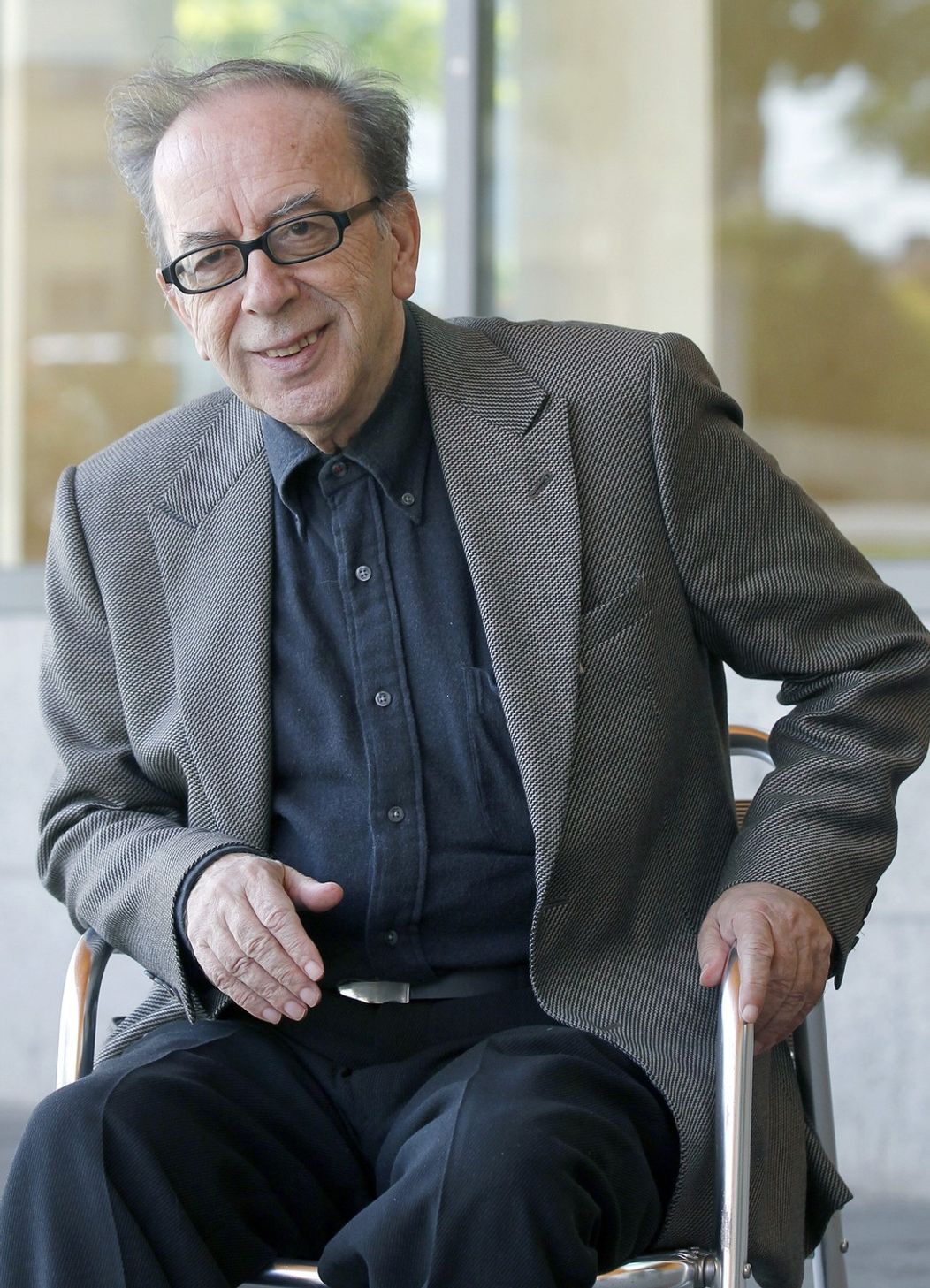Zomrel Ismail Kadare