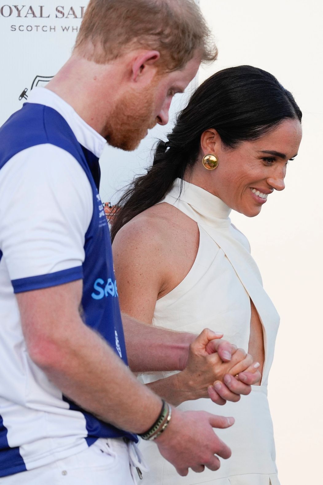 Princ Harry s Meghan po jazdeckom póle