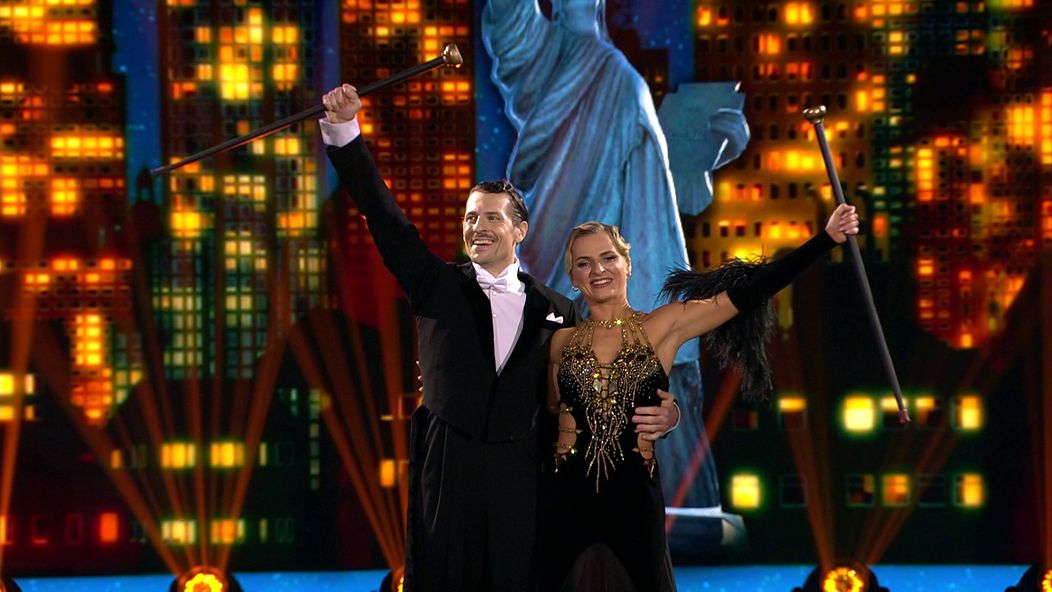 Juraj Loj a Natália Horváthová – slowfox: Frank Sinatra - New York, New York