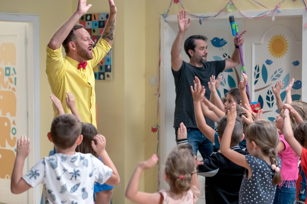 Miro Jaroš v Oteckoch rozprúdil zábavu.