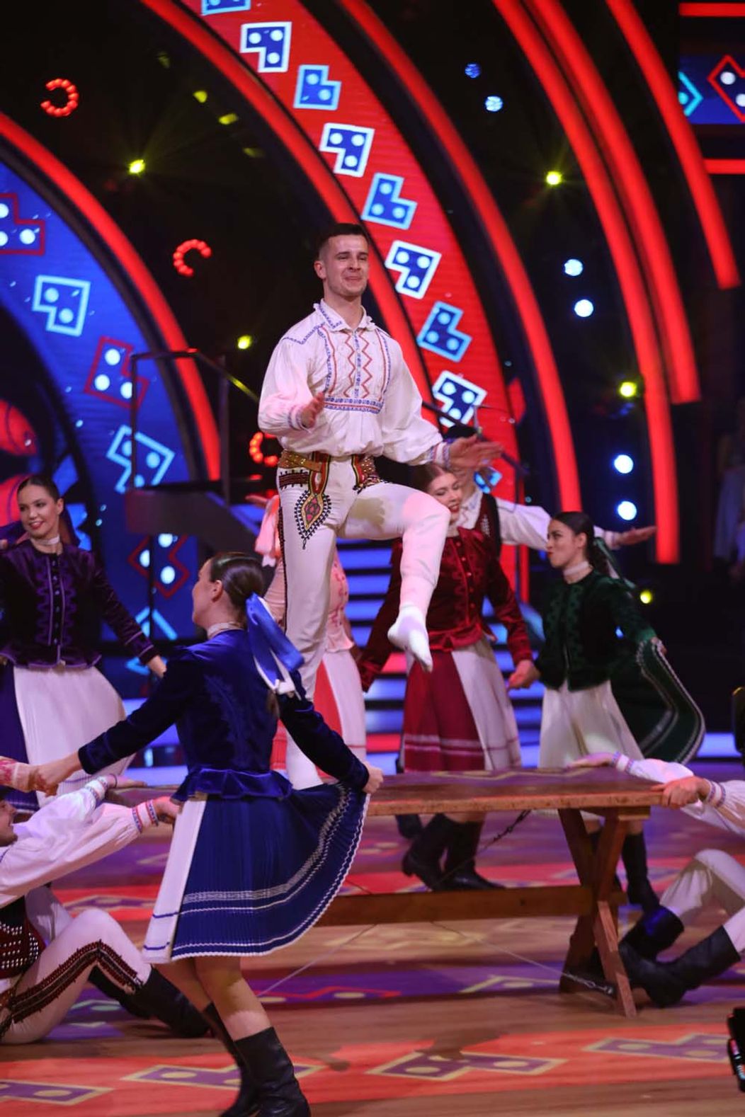 Let´s Dance 5. kolo - Tanečný parket