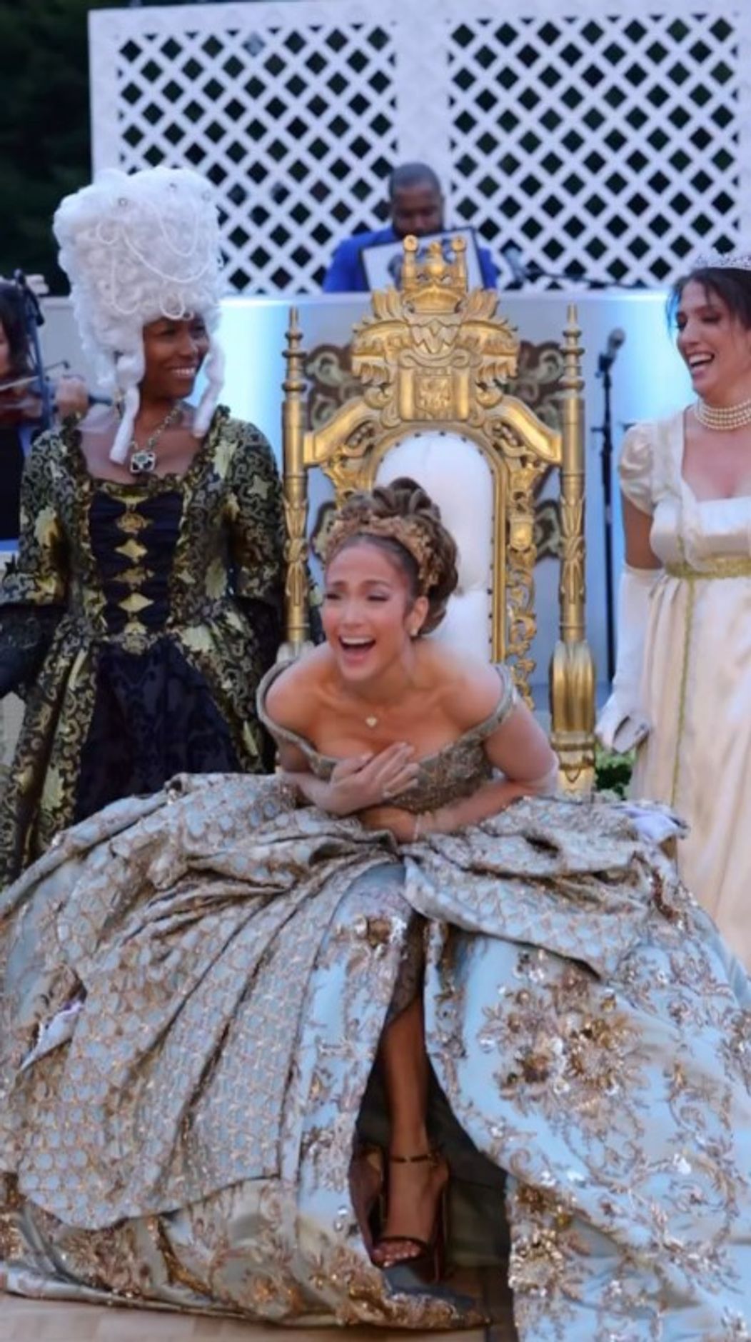 Jennifer Lopez oslávila 55. narodeniny na motív slávneho seriálu.