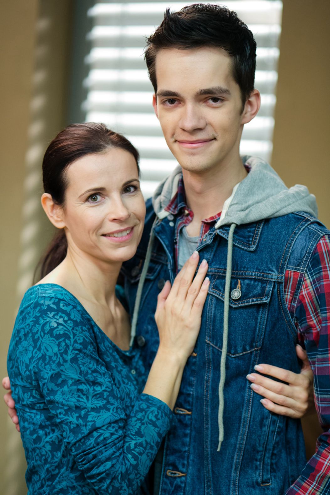 Chlapi neplačú, Lukáš Frlajs, Gabika Škrabáková