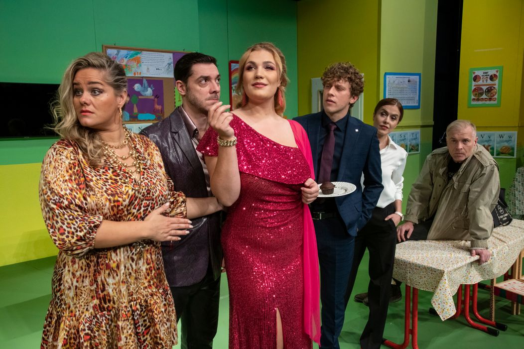 Dáš to! (A. Somorovská, P. Plevčík, M. Drgáňová, V. Plevčík, J. Lieskovská, M. Ochránek)