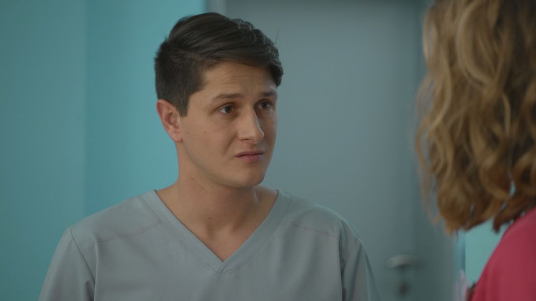 Milankovi sa páči Monika, ale nebol si istý, či je to vzájomné.