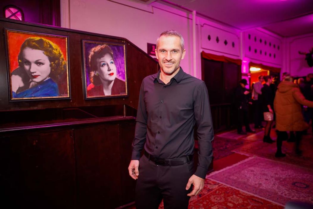 Slávnosté premietanie finále Ruže pre nevestu Česko