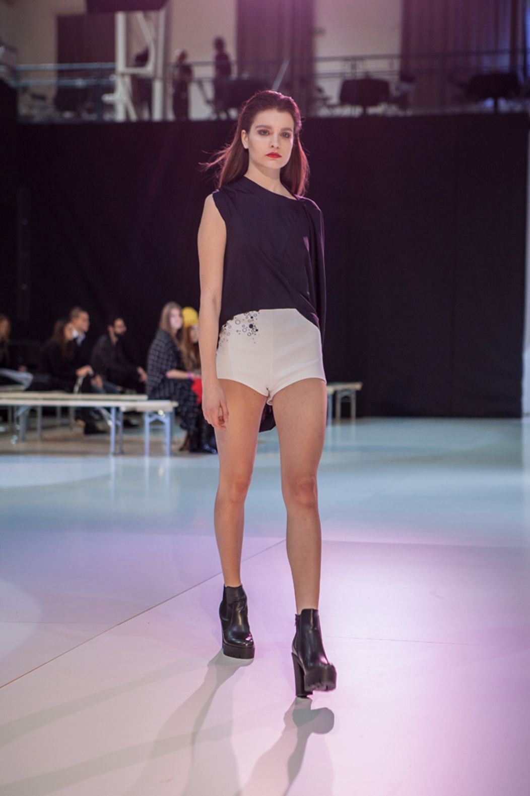 Fashion LIVE!: Sci-fi Safari