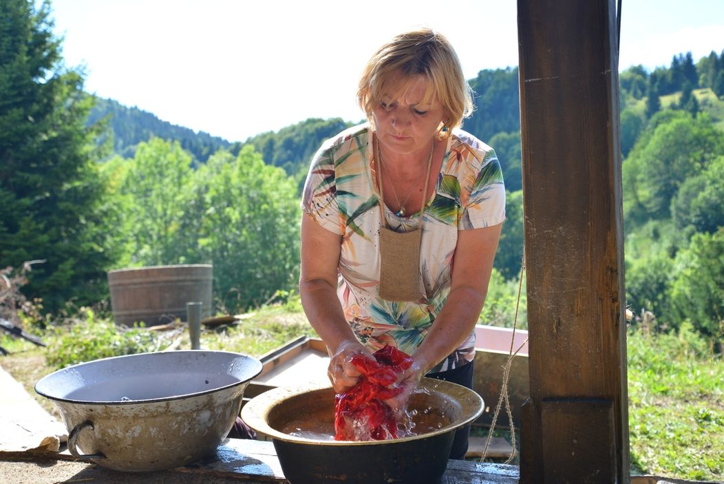 Anna sa po troch mužoch stala prvou farmárkou týždňa