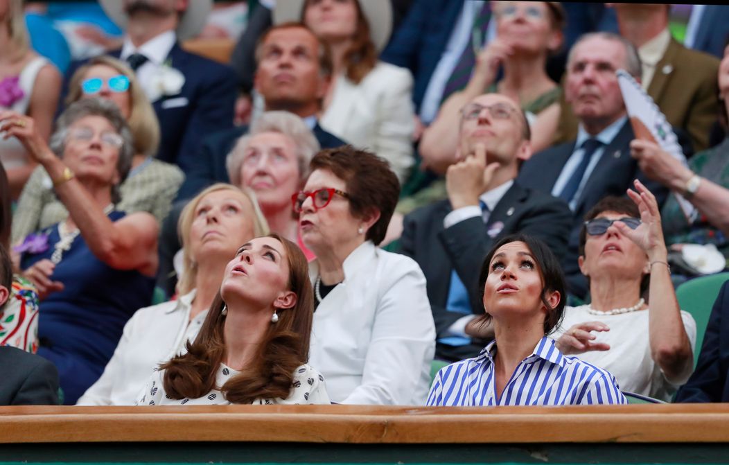 Kate Middleton (36) a Meghan Markle (36) na ženskom finále Wimbledonu.