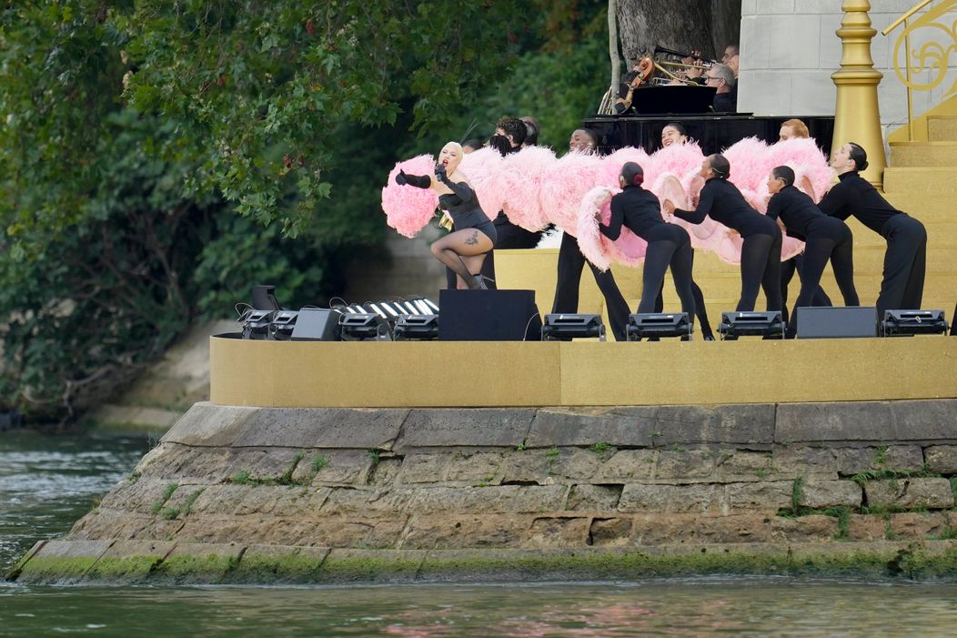 Lady Gaga na otváracom ceremoniáli na letných olympských hrách v Paríži