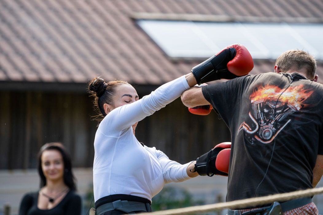 Farmu ovládol Attila, boxerský ring Lucia s Adamom