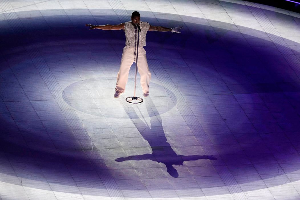 Usher ovládol Halftime Show