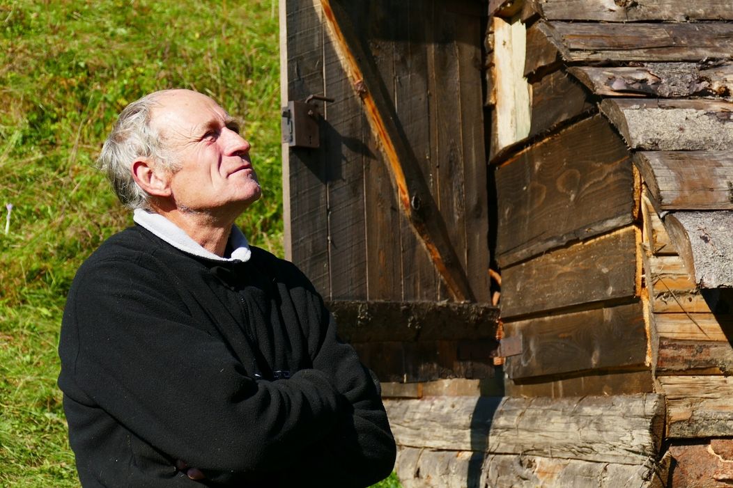 Na snímke Červená izba počas prehliadky vianočnej dekorácie v Bielom dome.
