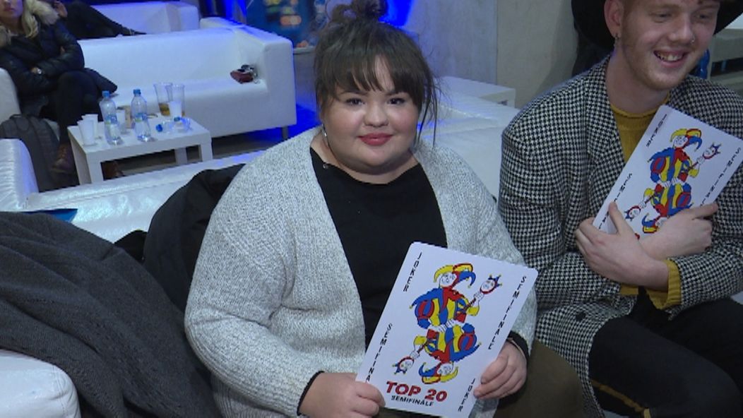 Adéla Ferencová dostala žolíka od Matěja Rupperta.
