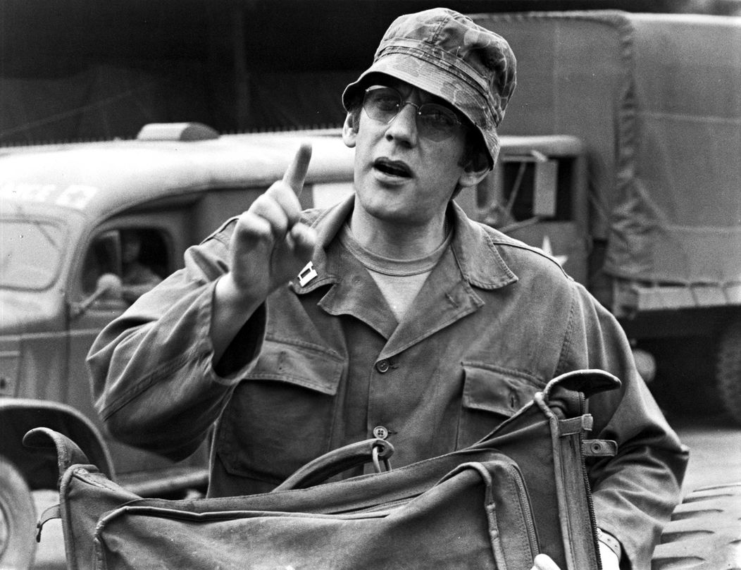 Donald Sutherland vo filme Mash z roku 1970
