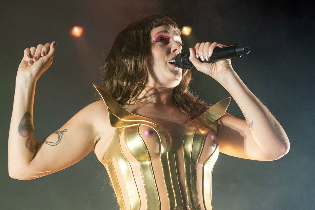 Speváčka Tove Lo počas koncertu 5. novembra v Londýne.