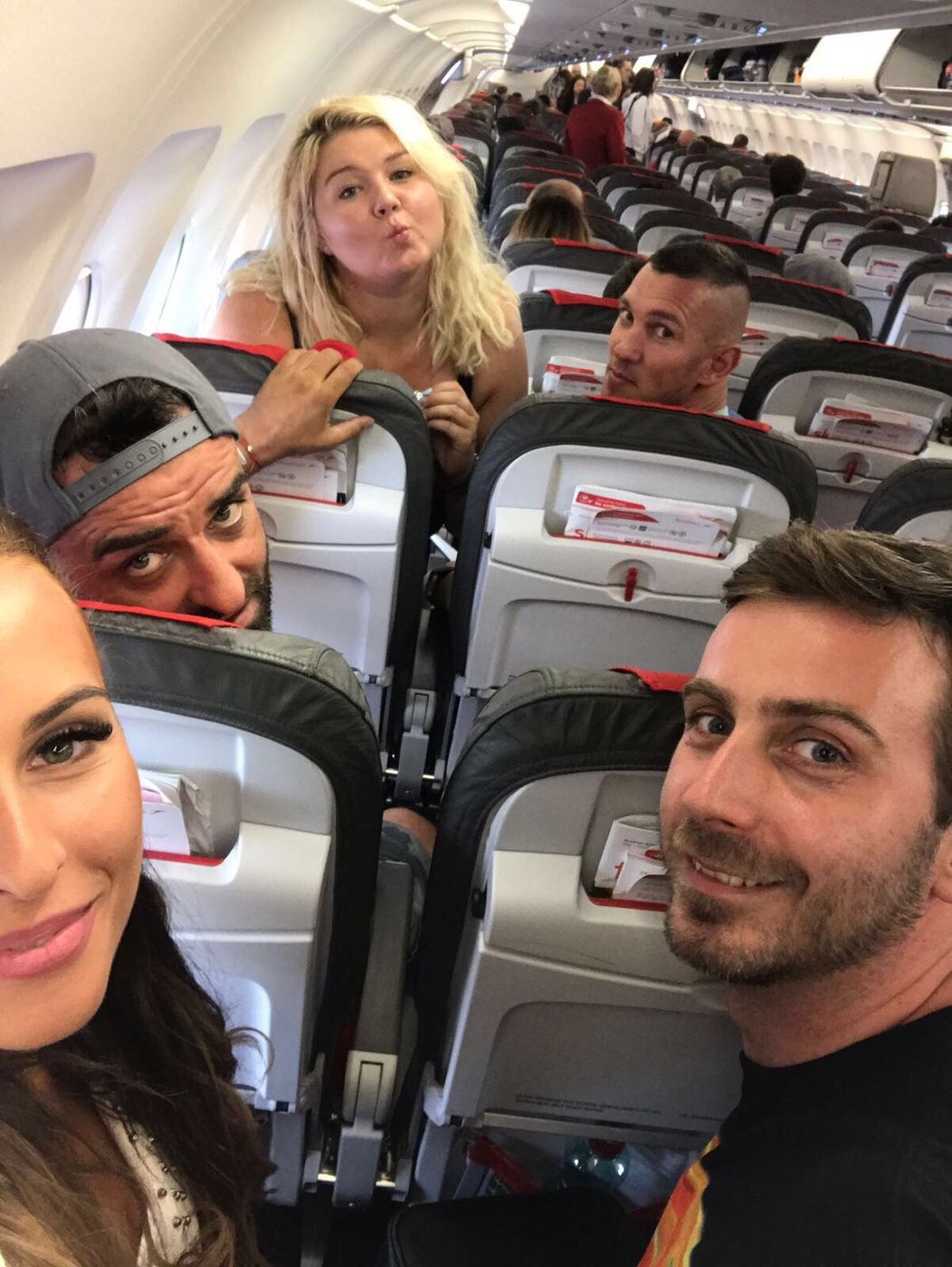 Pekne v zákryte: Evelyn, Tomi Kid, Ivan Jakeš, Lucia Mokráňová a Števo Martinovič