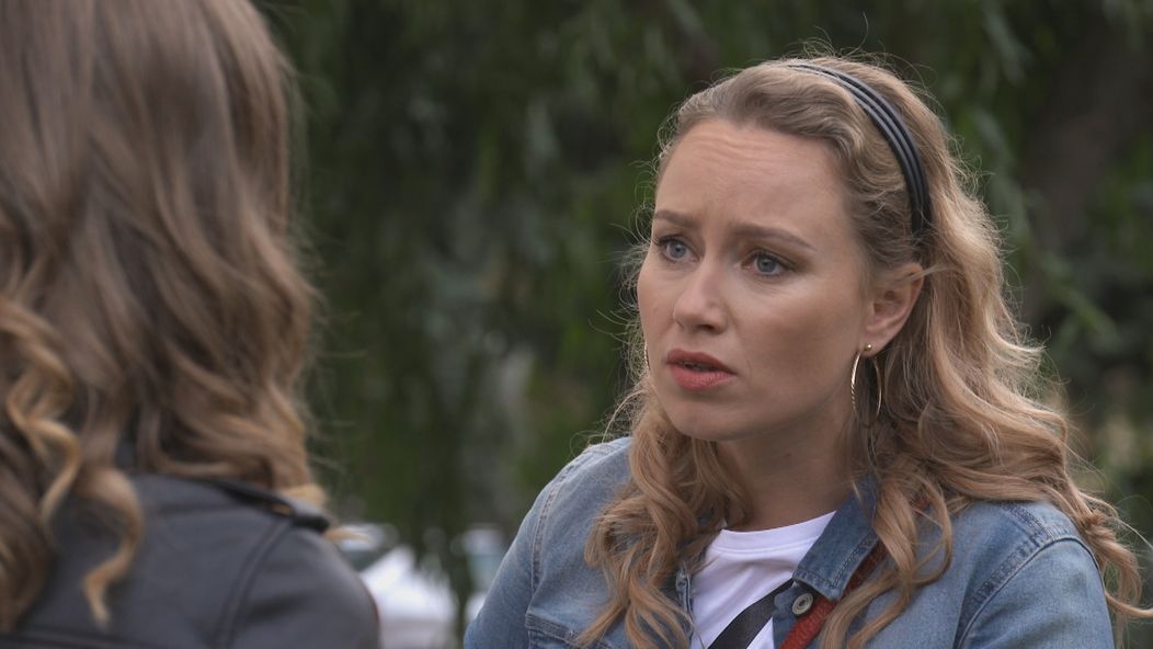 Dorka (Zuzka Kraváiková) a Luky (Oliver Oswald)