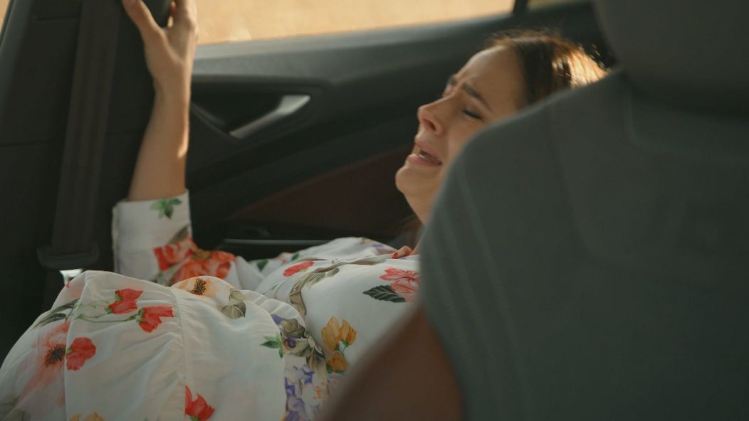 Natália Hatalová ako mladá rodička v seriáli Mama na prenájom