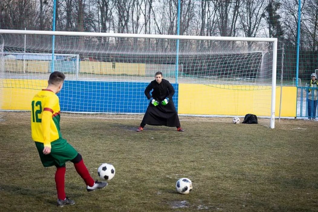 Peter Kiss a Vinent Navrátil v seriáli Svätý Max