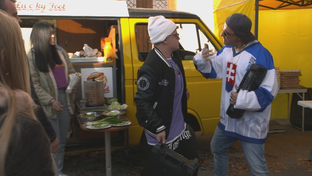 Vlado a Luky v rapovom súboji.