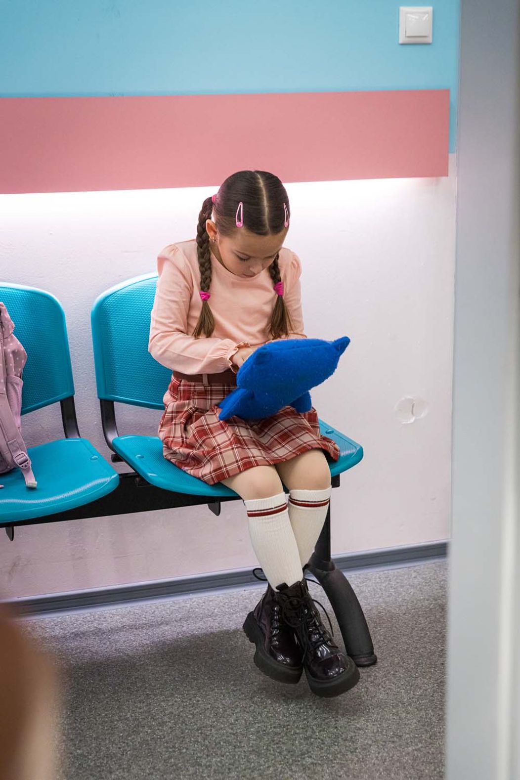 Hanka si už vybrala brata. Toto je on