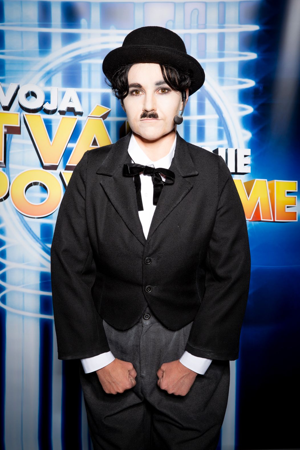 Zuzana Haasová ako Charlie Chaplin.