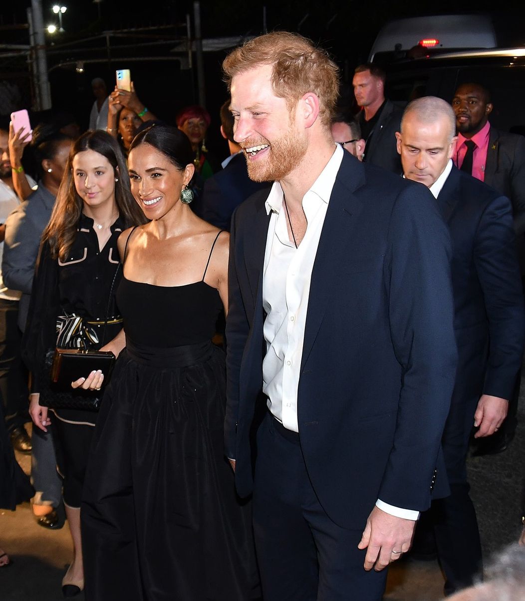 Princ Harry s Meghan na premiére filmu na Jamajke