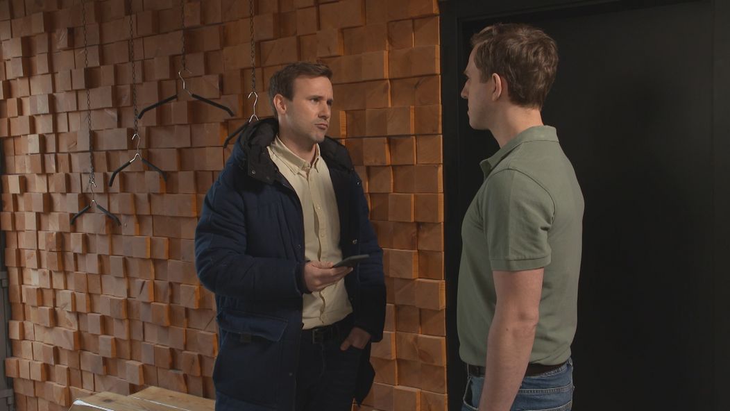 Tomáš sa prišie pokúsiť s Norom dohodnúť.