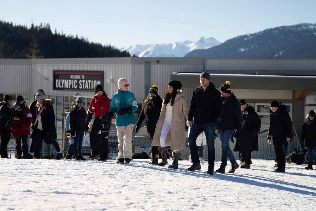 Princ Harry s Meghan na lyžiarskom svahu