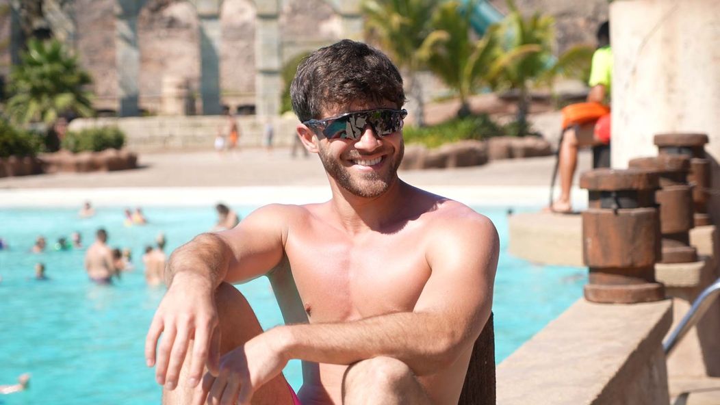 Lu a Adam Sedro sa vracajú na Love Island
