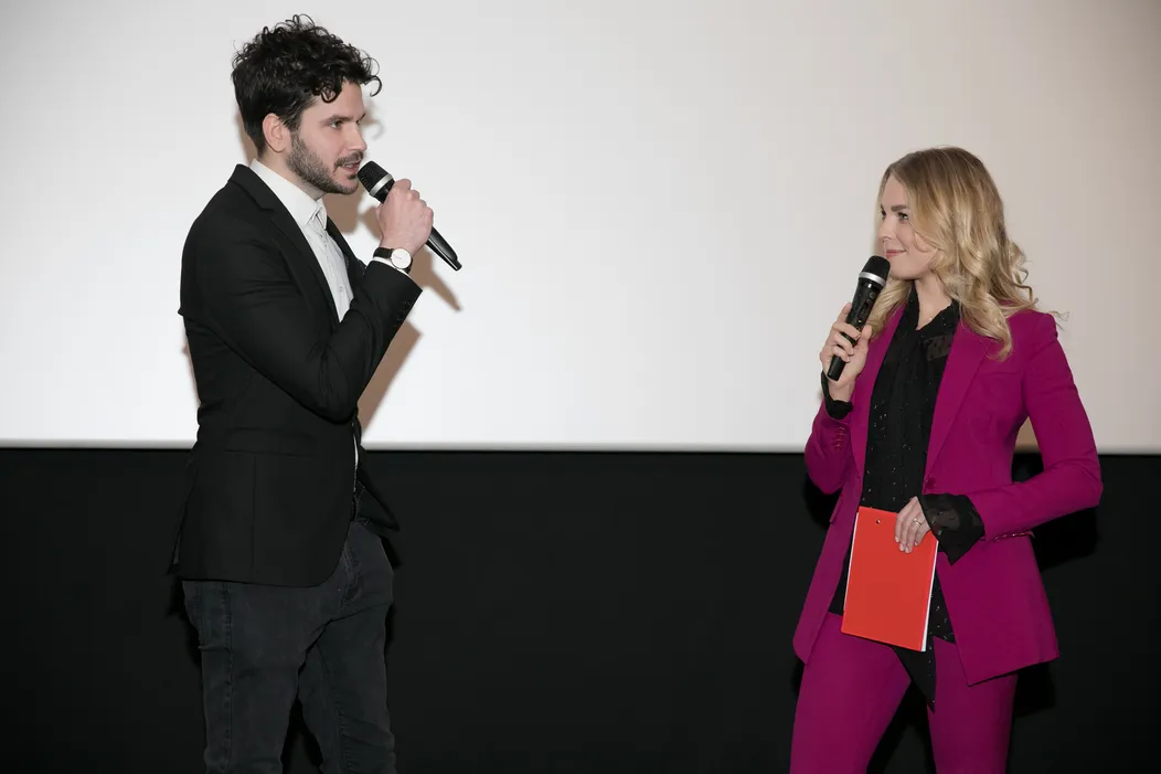 Noël Czuczor s Veronikou Cifrovou Ostrihoňovou na premiére prvej epizódy Mileniek.