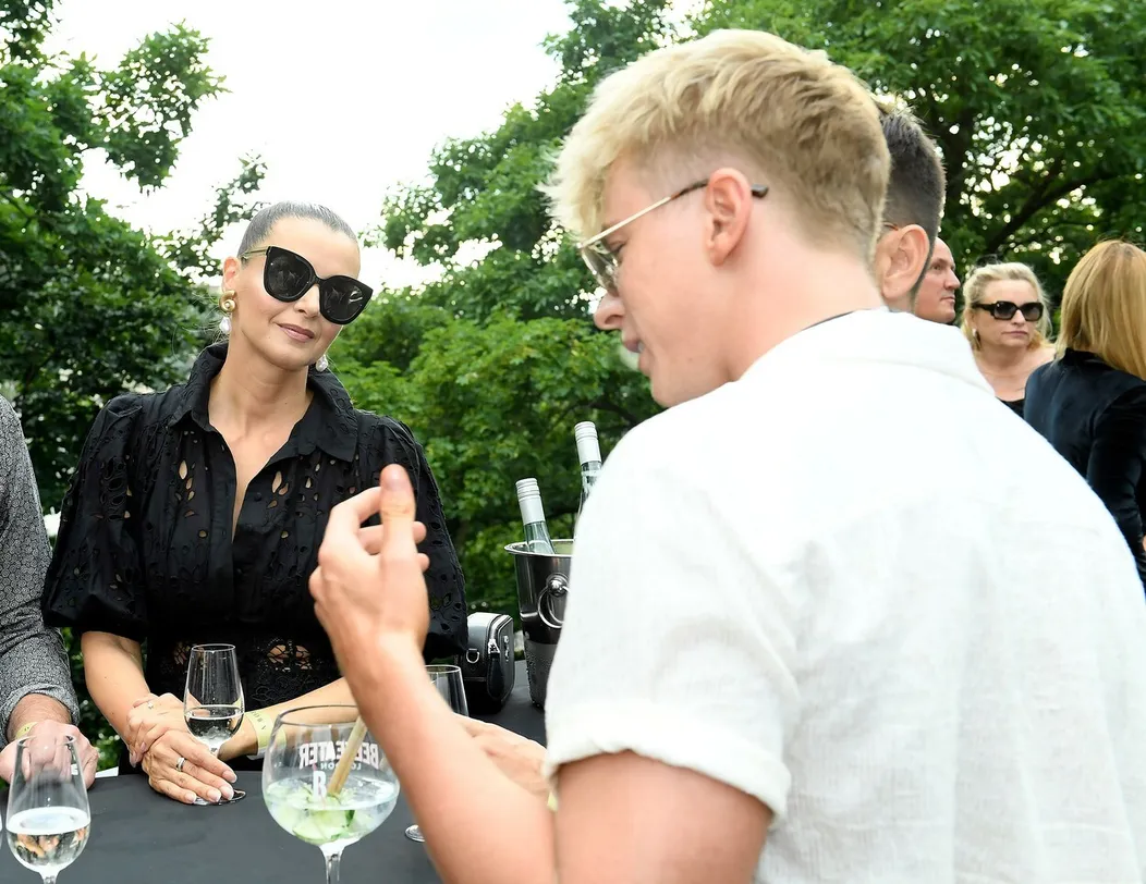 Iva Kubelková, Adam Mišík