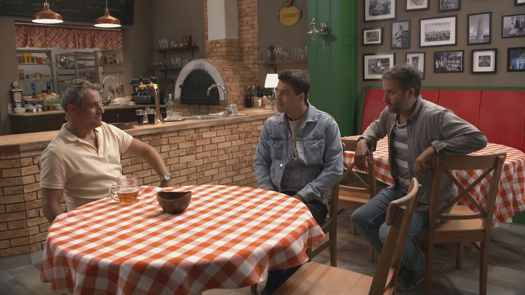 Marek a Vlado vyťahujú do boja o Sama nové zbrane.