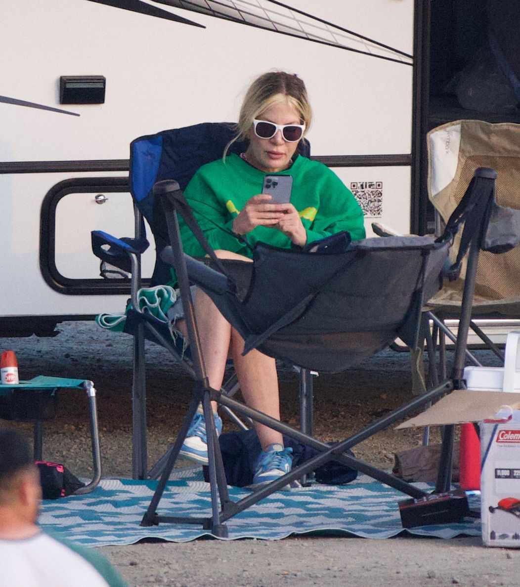 Tori Spelling žije s deťmi v karavane