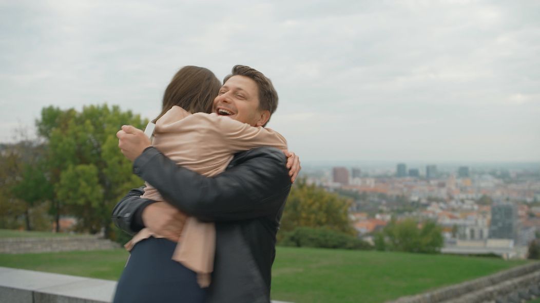 Lenka povedala Dávidovi na žiadosť o ruku áno.