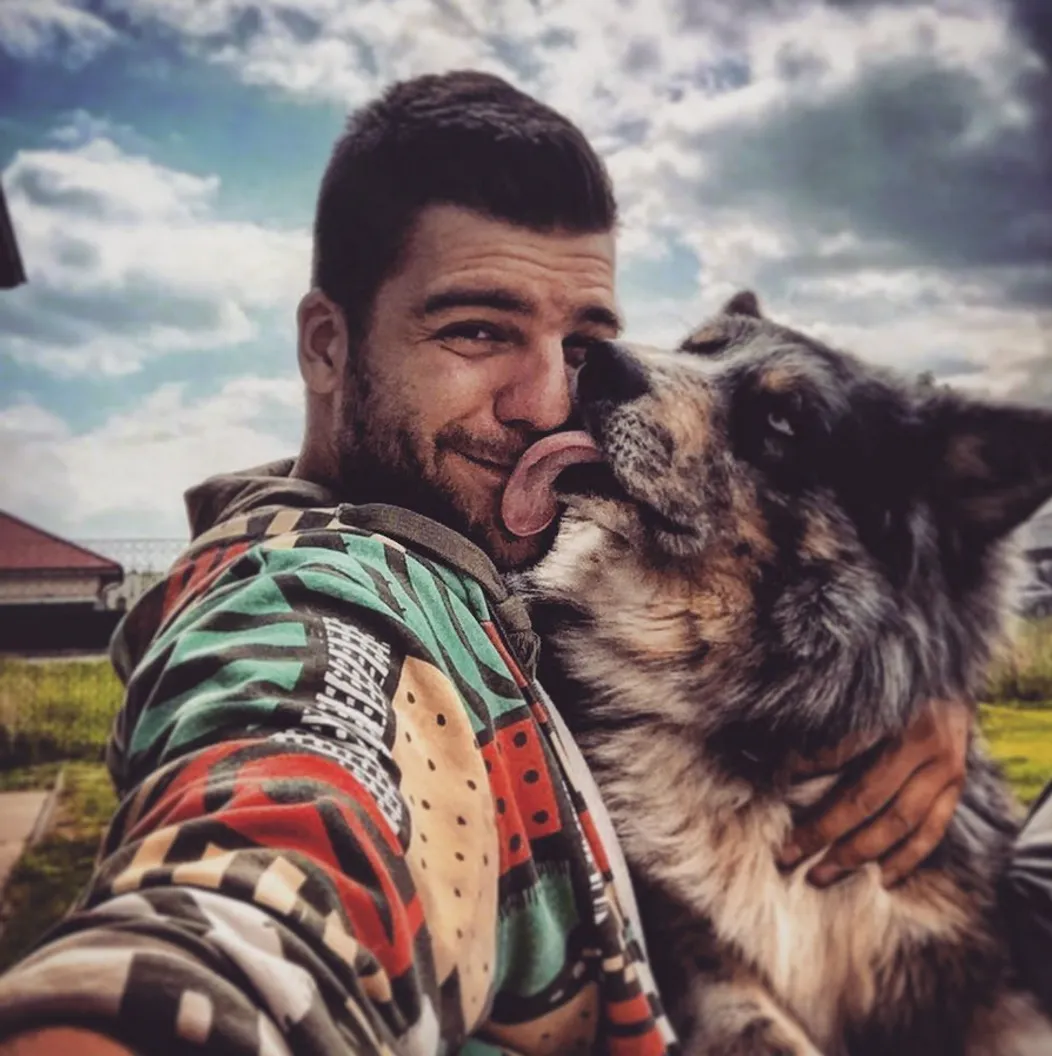 Tomas Juríček a jeho pes Blue